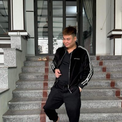Duongsonvn196's profile picture. tôi có sức hút mà haha