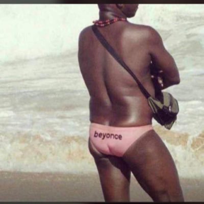 pelumimanny's profile picture. 