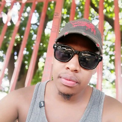 MotseiKagiso's profile picture. Father👨‍👩‍👧‍👦
Lover👩‍❤️‍👨
Brother❤️
All round awesome dude😎