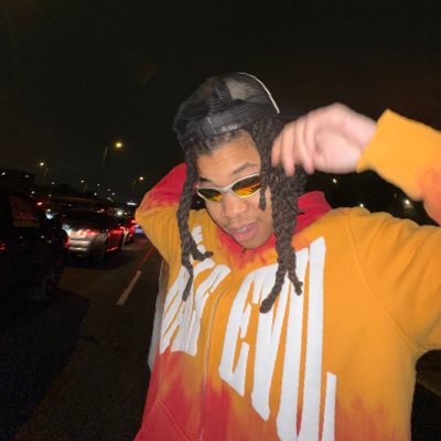 wrldfamoustroll's profile picture. average human