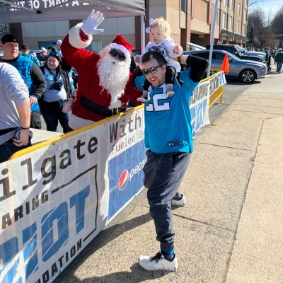 #backyardPitBoss #ECUpiratealum #keeppounding #leftturns big fan of Sunday afternoons
