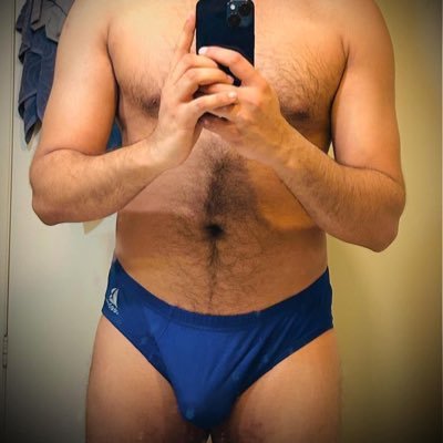 🇨🇦 Edmonton 🇨🇦 welcome my horny world🍑🍌 I'm 24 year old bisexual boy🍑 fun , horny 24×7 🥰