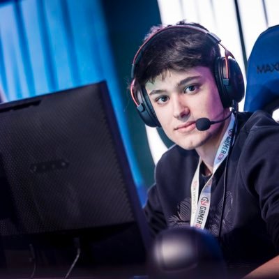 Valorant player playing for … | 21🇪🇸 |streamer https://t.co/xIHTqmZgsY