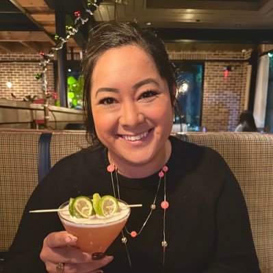 yupitssonya's profile picture. i'm a simple little thing.