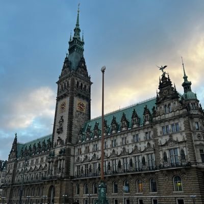 ShaM2427's profile picture. 