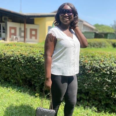 Bambam_3214's profile picture. 📿 Bead Maker|🌿 Health Educator|🍌 Plantain Chips Supplier|💻Social Media Marketing|Crafting a world where creativity meets wellness, one bead & chip at a time