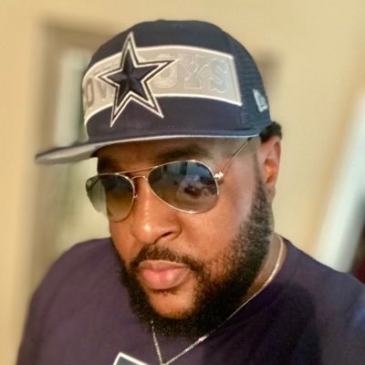 I trust in God. Love my family. Stay humble. Remain myself everyday. Respect all. Fear none. Keep pushing. #dallascowboys #losangeleslakers #newyorkyankees