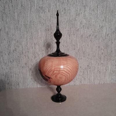 NO DMS A wood turner for 10 years. working on the lathe is a very mindful activity.I create beautiful things from English woods. I hope you like my work.