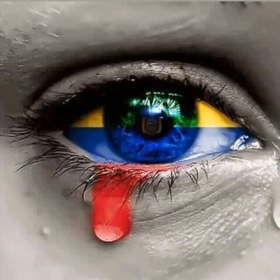 LucyCoronel1's profile picture. Adoro la ambivalencia poética de una cicatriz que  tiene dos mensajes, aquí dolió, aquí sanó