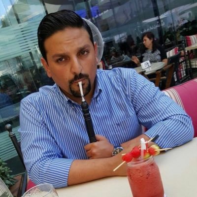 عندما تتذوق الصعوبات في حياتك يصبح عقلك أكبر من عمرك بكثير فكل أذى هو مستوى جديد من النضج و من لا يتألّم لا يتعلم -(الكويت🇰🇼لبنان🇱🇧)