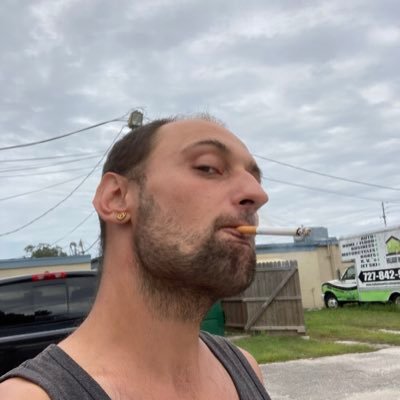 LeLeroy1986's profile picture. 