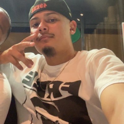 esteelo27 Profile Picture