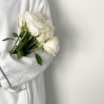 مـُؤًُمـُنـِِـِـ
دُمـٌتَ لَيْ شٌيْئآ جَمـَيْلَآ لَآ يْنّتْﮩيْ..✨️ ✨️
لا حول ولا قوة الا بالله✨️