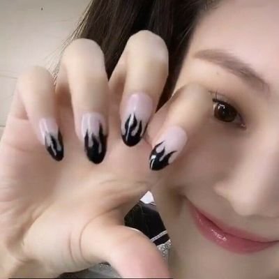 YumiAwato's profile picture. 