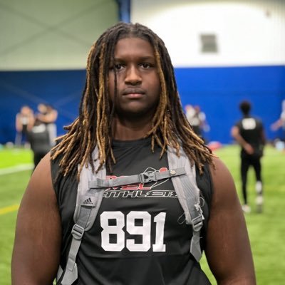 6A Northshore HS,#77, 6’3 305, Offensive lineman, GPA 3.2, C/O 2025, jakobyisom@icloud.com| 832-512-7717| Performance houston @coach_pat84|NCAA ID:2402217787