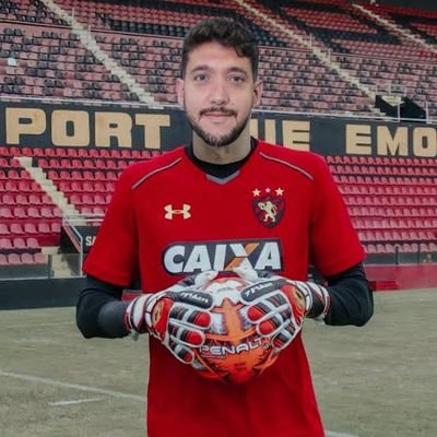 página de humor dedicada ao goleiro Caíque França