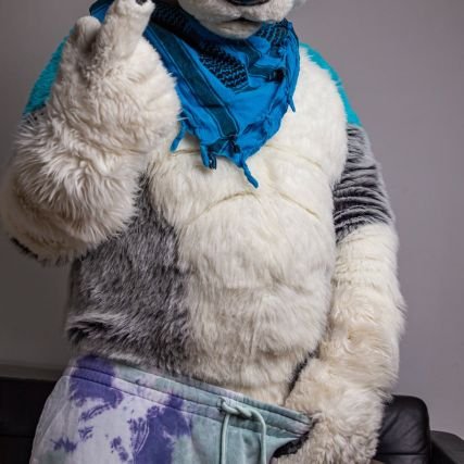 Openly Lewd 18+ account of Frost the Husky
30 / Murrsuiter / Dad Bod / Beach Bum
New Owner of the character
https://t.co/t0207uYEK0