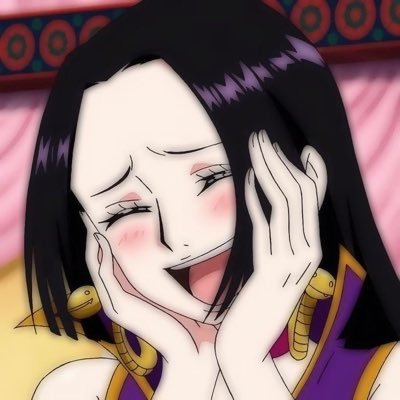 yeji_shii's profile picture. TRLLN