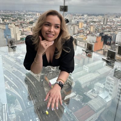 lorenaamerico's profile picture. 