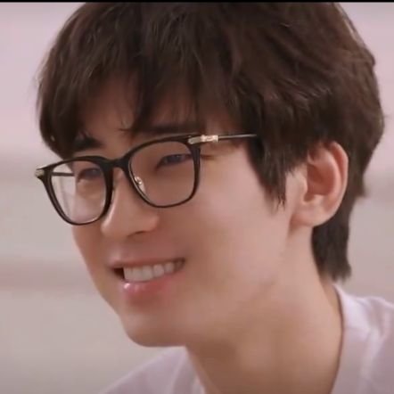 caeluuh's profile picture. gyeul ❤️ | 🐼 ⚽💙 | 
ひとりじゃない | OTRP🤞🔜