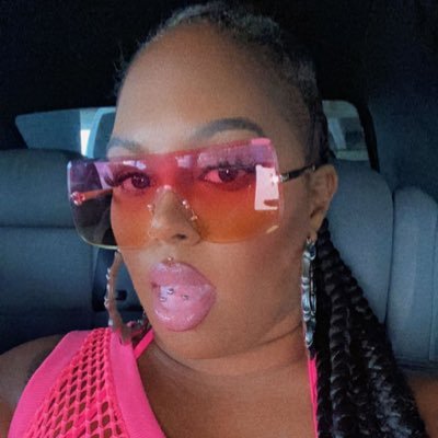Content Creator | No Meets | I Love Bitches | Where My GF At | Nudist | Twerker | Big Dick Daddy @diphefner