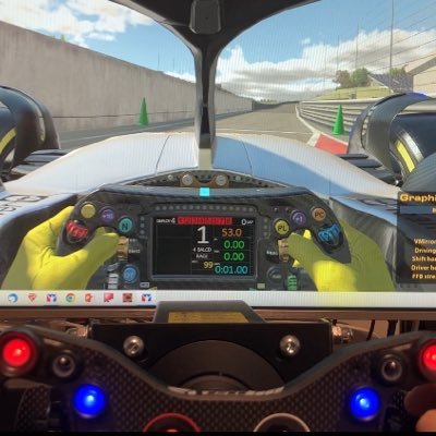老けたおじさん。モータースポーツ好き。 シムレースも好き。iRacig とか。simcube2最高!
