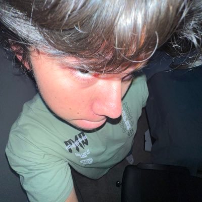 stanelote's profile picture. why tf do i need to add a bio…
