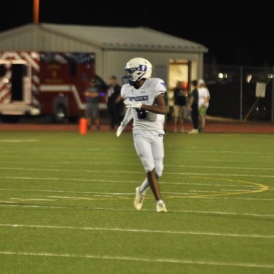 Deridder High school ‘25 | ATH #8 | 155 lbs | GPA 3.7| Contact - uriahwade17@gmail.com | NCAA ID# 2401199766