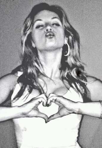 sarahnnaftanail's profile picture. 