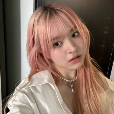 sweetielyy's profile picture. 🖇 check feedback #sweetielyyfeedback #lyyselling #lyytrading 🍭 | acc for b&s + trading 🩷 | sometimes I do like to fangirling here ⭐
