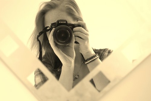 Ginger girl who loves photography. Tom Ellis ❤️ Benedict cumberbatch all the way check out my flickr https://t.co/sb8DPSVZBO