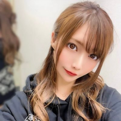 san_xxw's profile picture. 人間観察