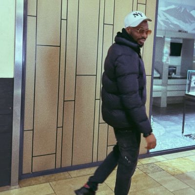 King_Avy's profile picture. I am human||husband||father||6.05.19💔