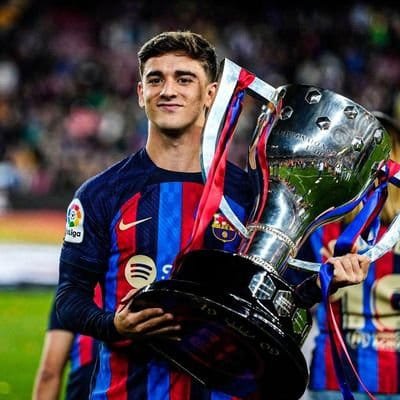 Cule_lover33's profile picture. Cule per sempre💙❤️💙
Raphinha mejor q Vini