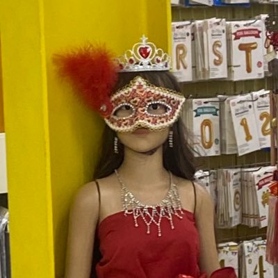 stephanae____'s profile picture. ang buhay ay isang malaking ferris wheel at ako ang nasa taas pero ayokong nasa taas ng ferris wheel dahil nasusuka ako so pls ibaba niyo na ako !!!!!!!!!!!