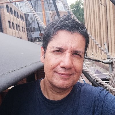 20 years experience. I teach people how to earn an income from the internet. Wordpress, traffic generation, product creation, list building, video marketing.