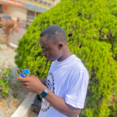 I am a spirit of no common rate 😌👈|| Student Communicator, UCC ||Publicist /\eN|| Campus Hype Crew🇬🇭||God says it, I believe it, That settles it ❤️