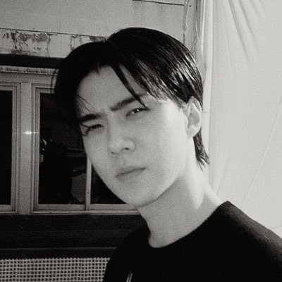 yourrmocktail's profile picture. —