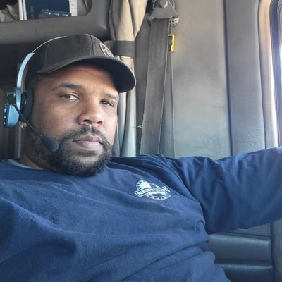 Just A regular hard working guy trying to make it in this world💪🏾💪🏾💪🏾 

#VIRGO
#ARMYveteran
#TruckinDaddy🤣🤣
Arkansas Born and Raised 
Florida Living