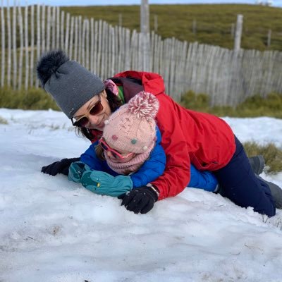 Periodista en Canal Extremadura. Luchadora e incansable. Mamá de Valeria. Amante de mi tierra y de su gente.