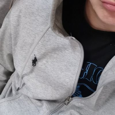 Szpqku1922's profile picture. 