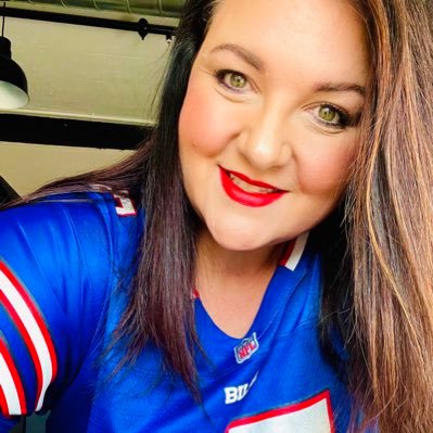 Football is my happy place | #BillsMafia | Go Bills! 💙❤️ Etsy Shop: https://t.co/gfmSKHVqp8