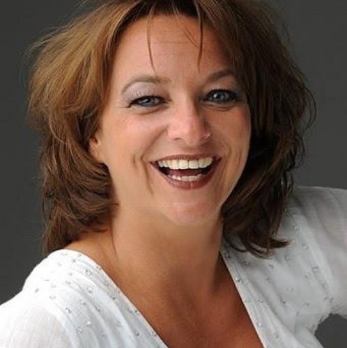 ondernemer, vrouw van bertil, moeder van anna en roos