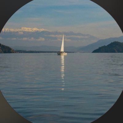 AlanoudBS__'s profile picture. carpe diem //