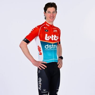 Australian professional cyclist for @lotto_dstny. Represented by Arc Sports Management - https://t.co/kabwHGXbdZ 🇦🇺🚴‍♂️