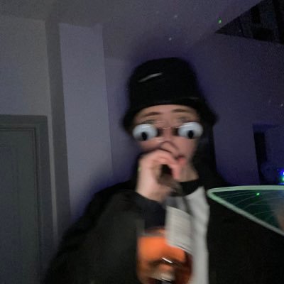 yaknow58044571's profile picture. 