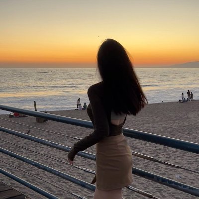 n8rWdMJEUr2gv39's profile picture. I want to have a happy family.