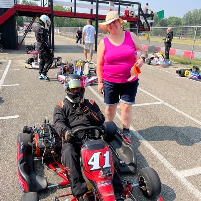 Badger Fan!!! Hockey Fan!!!Huge Motorsports Fan!!! Go Kart Mom!!! Love me some Dirt Track Racing!!!