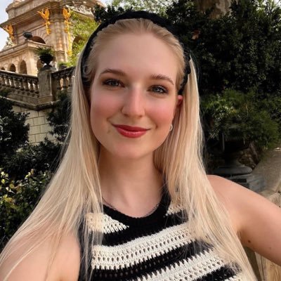 Entrepreneur(Business Coach) 🎖️🏅,Travel,Technical Analyst and Development specialist,Addicted to healthy lifestyle and fitness⚕️🏃♀️.