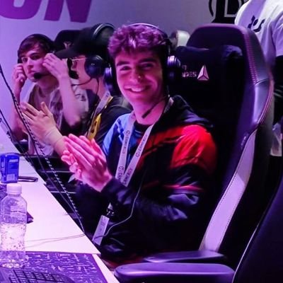 20y/o #RocketLeague university player for #Lirinki @CanalUGR y admin en @ulpugr
